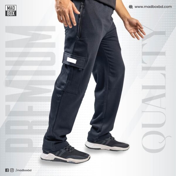 PNT-01 Black Baggy Cargo Sweatpants